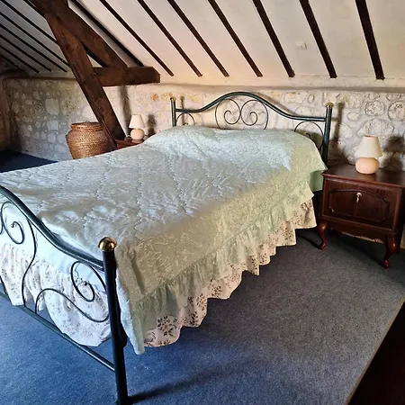 Boumelle Vallee De La Loire Holiday home